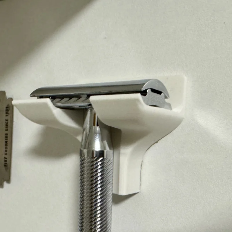 1pc Bathroom Razor Holder Storage Hook Wall Men Shaving Shaver Shelf Punch Free Razor RackBathroom Accessories