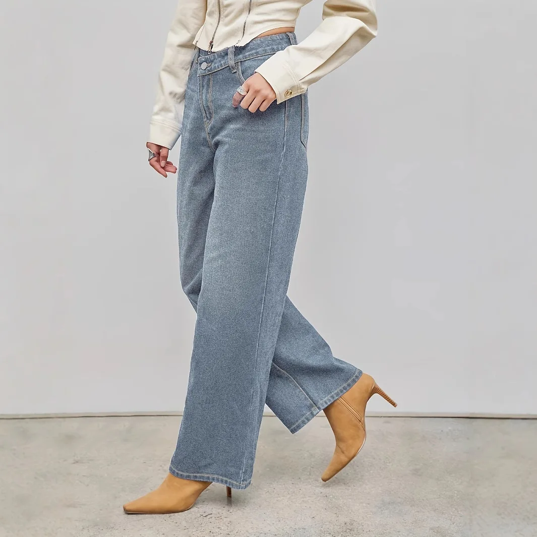 

American Retro Design Style Slanted Straight-leg Jeans, Four Seasons New Fashionable, Casual and Loose Wide-leg Jeans for Women