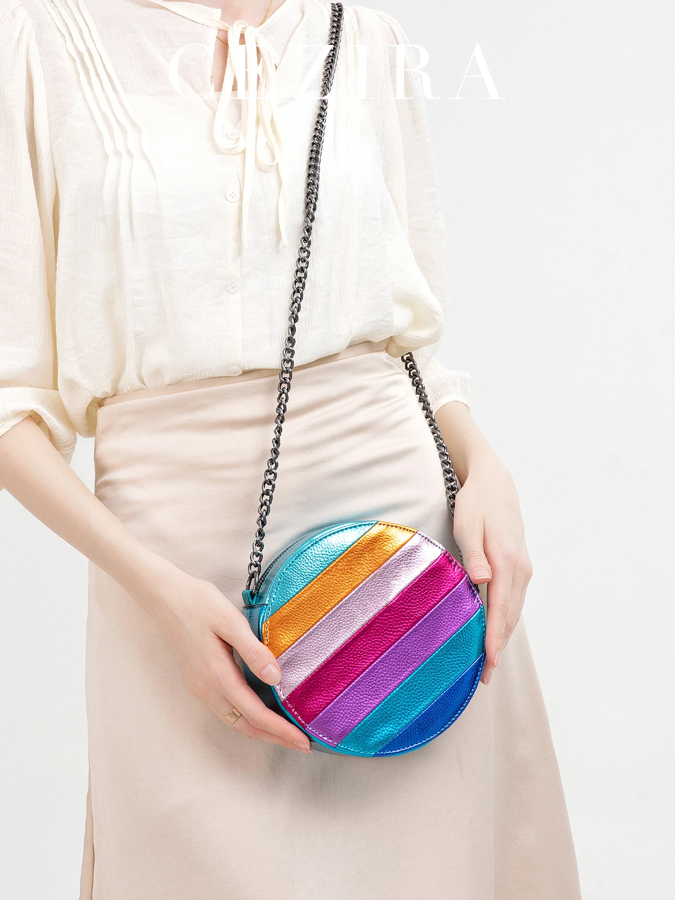 Fashion Chic Design Metallic PU Vegan Leather Women Funky Crossbody Bag Round Shaped Colorful Stripes Patchwork Chain Shoulder