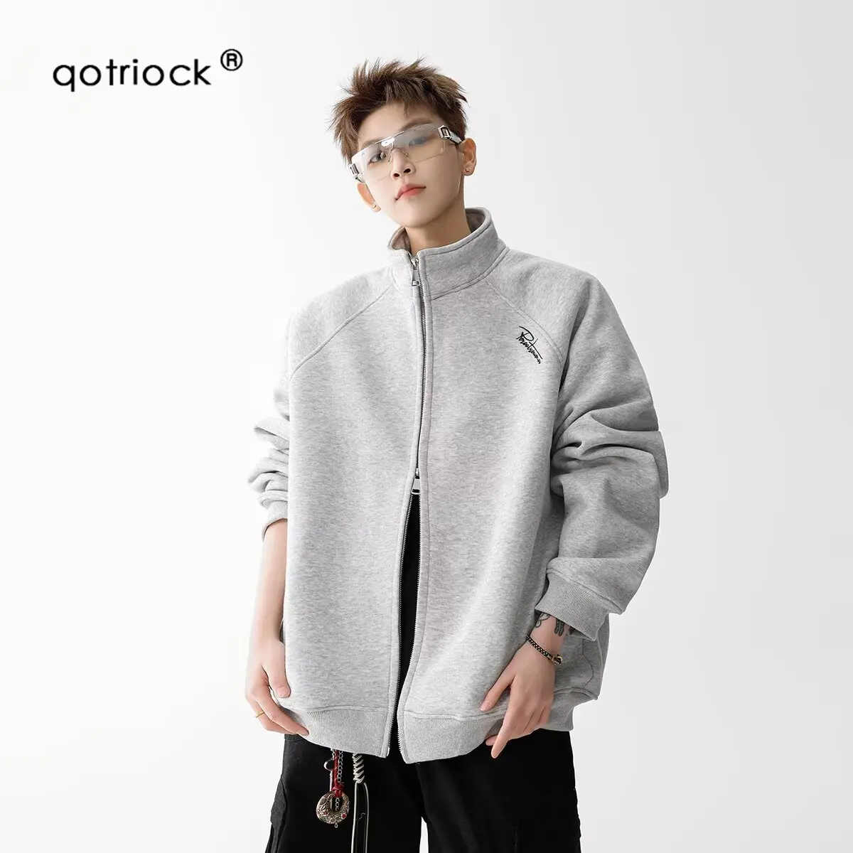 

Новая мужская осенне-зимняя куртка, толстовка со стоячим воротником, свободный повседневный топ с длинными рукавами, куртка, спортивная одежда, мужская