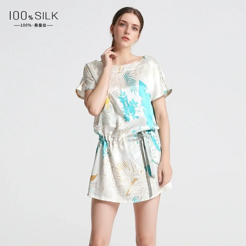 

2025 Summer New Style Silk Nightdress for Women - 100% Mulberry Silk, with Tie, Waist-Cinching, Short-Sleeved Dress, Loungewear