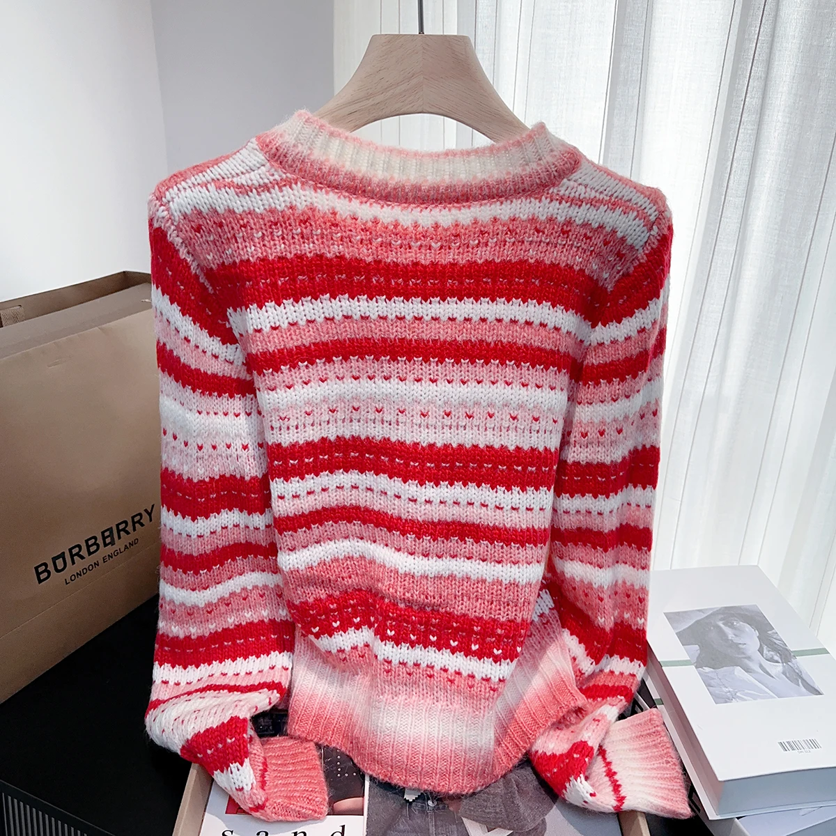 Cárdigan de punto a rayas degradadas para mujer, suéter de punto de manga larga con cuello redondo, jerséis elegantes a la moda para primavera 2026