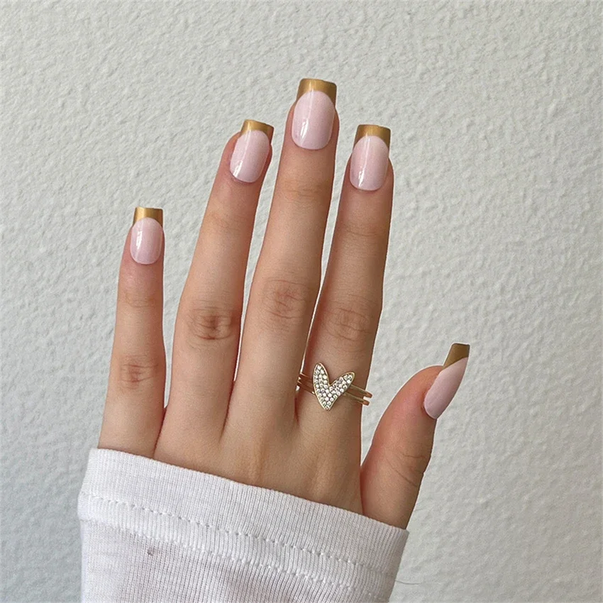 

24Pcs/Set Gold Edge French Design Press on Nail Art Simple Short Stick Wearing False Nails Full Coverage Acrylic Fake Nail Tips