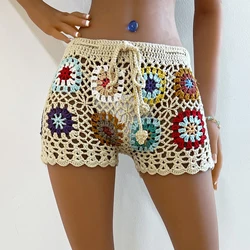 Pantalones cortos de playa de ganchillo de punto para mujer, ropa de baño ahuecada informal, cintura elástica con cordón, pantalones cortos de salón