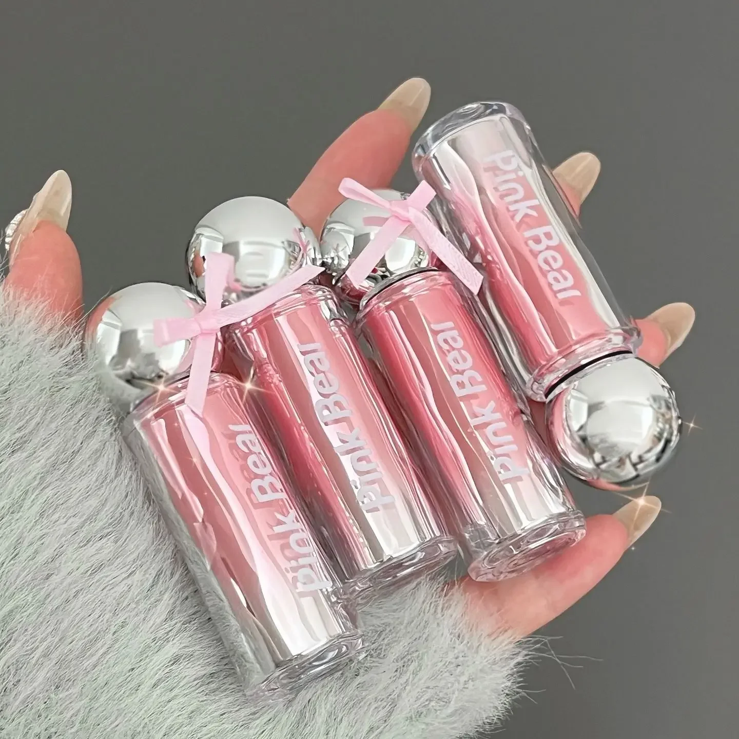 

Pink Bear Small Bulb Mirror Lip Glaze Long-lasting Non-stick Cup Film-forming Lipstick Beauty Lip Gloss Makeup Maquillaje
