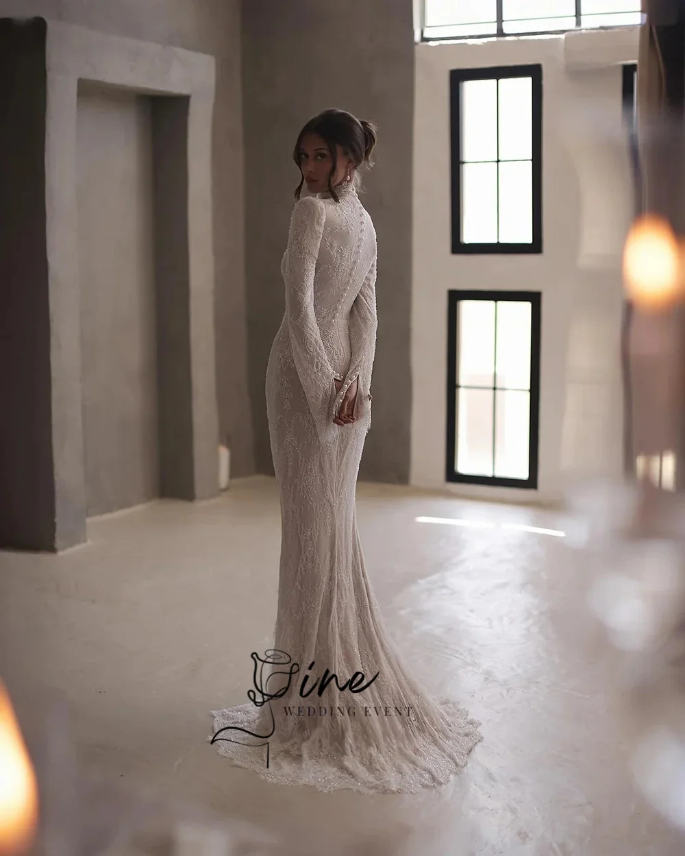 Oine Elegant lvory Lace Wedding Dresses 2026 High Neck Full Sleeves Bridal Gowns Women Sweep Train Bride Dresses Customized