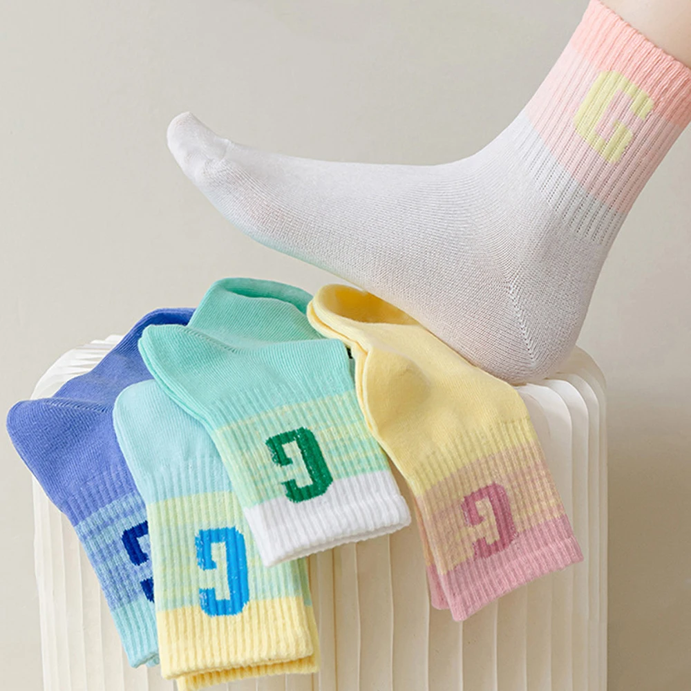 5 Pairs Sweet Women's Short Sock Set Gradient Color Fashion Letter C Versatile Campus Style Girls' Cute Mid Length Socks