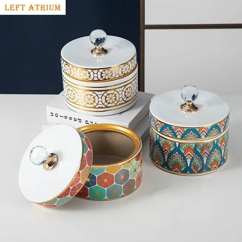 

Vintage Ceramic Ornament Storage Jar with Lid, Indoor Jewelry Box, Living Room Desktop Storage Box, Home Decoration Crafts