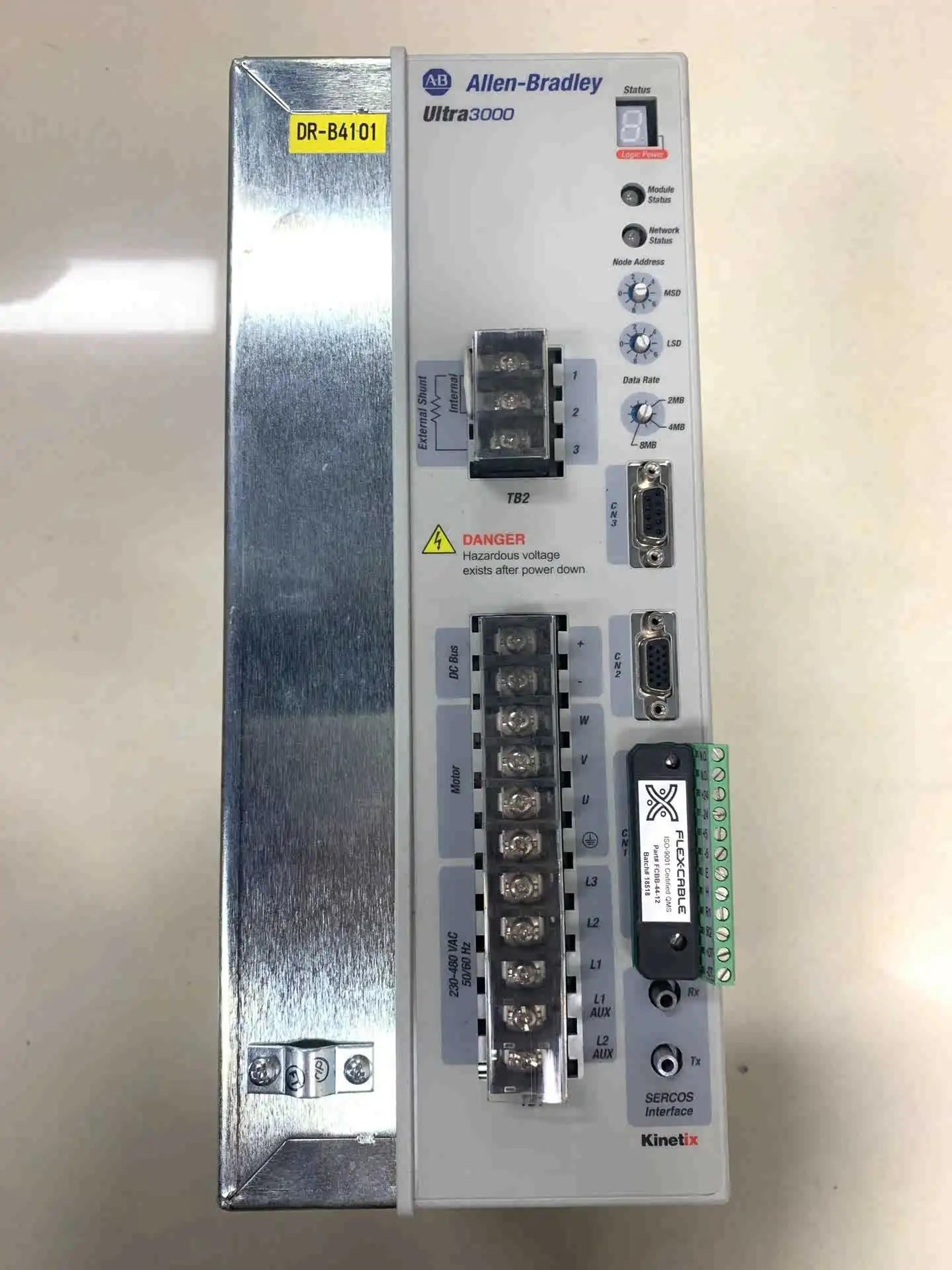 

2098-DSD-HV030-SE Servo Drive for AB Allen-Bradley