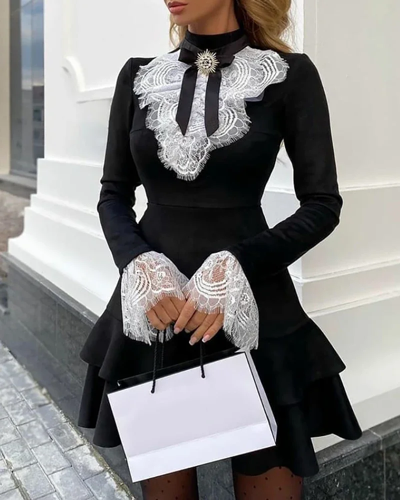 Fashion 2025 Women Elegant Sexy Long Sleeve Lace Bell Sleeve Ruffle Dress OL Classic Romantic Patchwork Mini Party Dress Chic