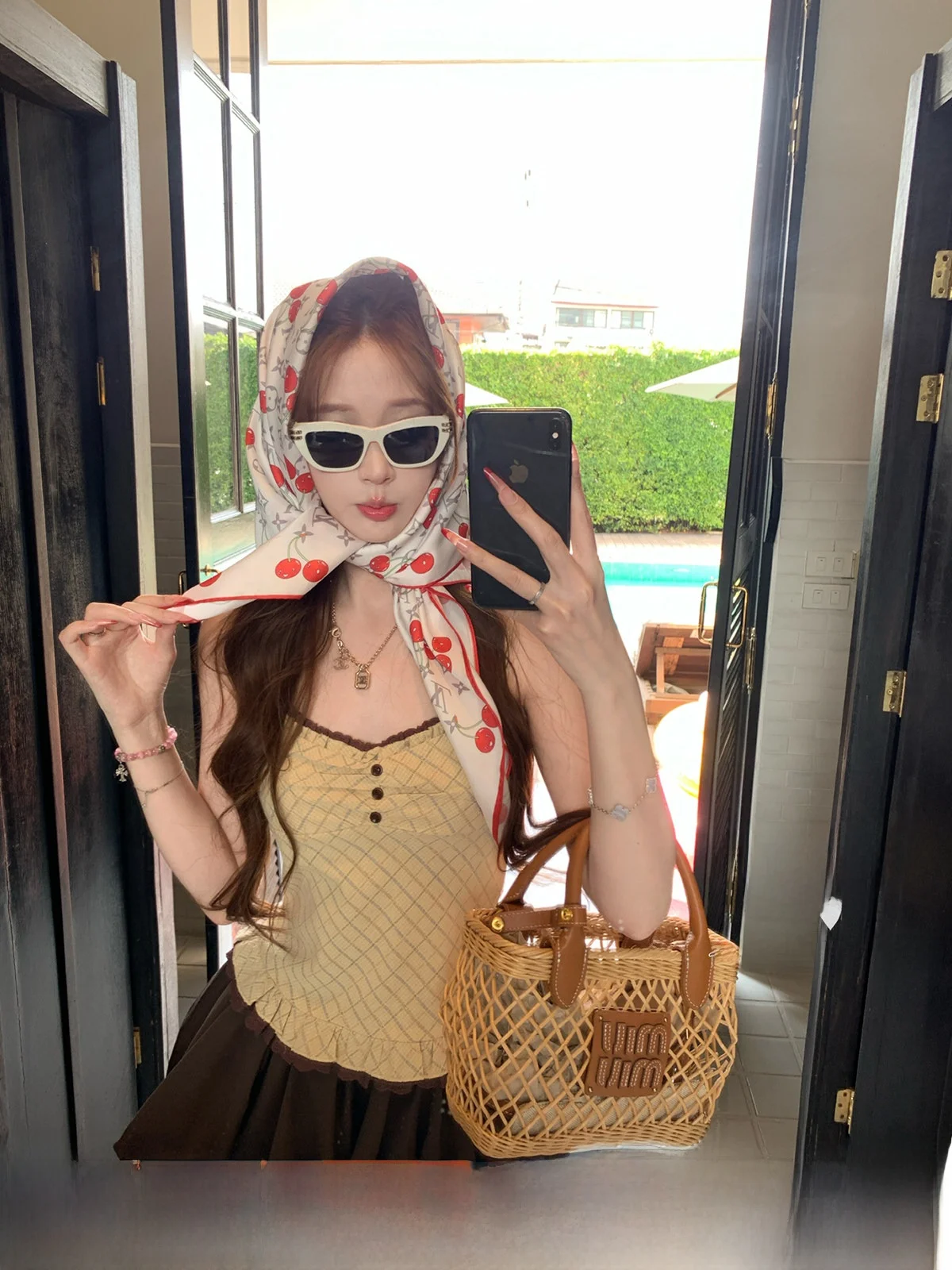 

Комплект ThePeachOfficial: винтажный топ-халтер в клетку и юбка А-силуэта цвета тыквы, для города, повседневный, с высокой талией, из смесового полиэстера и хлопка