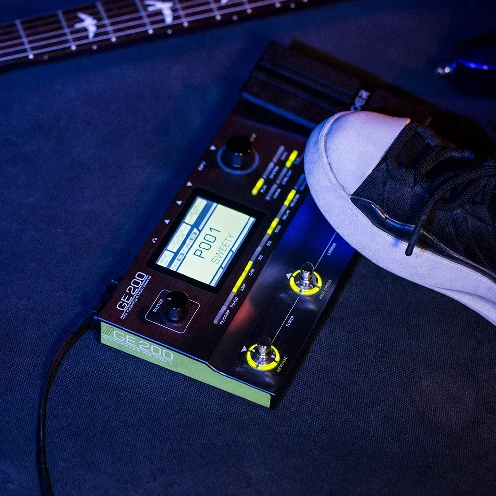 MOOER GE200 Electric Guitar Effects Pedal Multi-effects Amp Modelling Pedal Processor 55 AMP Models 9 Effect Modules 52s Loopers