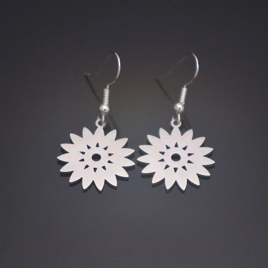 New style fashionable stainless steel flower pendant earrings - perfect for individuality and versatile wear. Dog-shaped earring