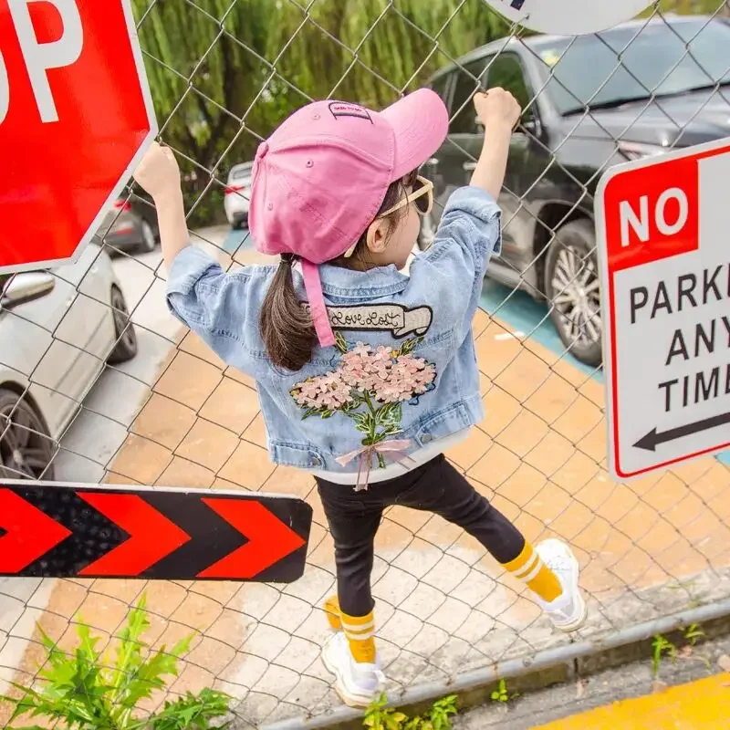 

Детская одежда для девочек, детское кружевное пальто, повседневная верхняя одежда, весенне-осенние детские джинсовые куртки, Тренчи, джинсовые куртки с вышивкой