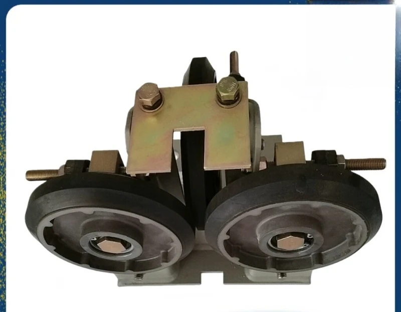 Suitable for Hitachi roller guide boots, 160 * 30 * 6004 high-speed ladder guide boots, elevator accessories