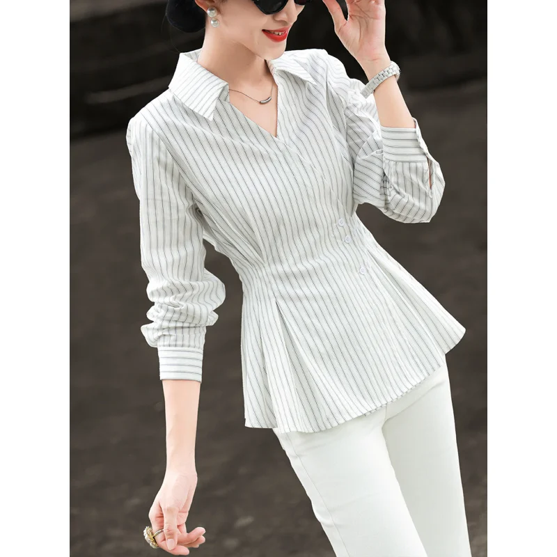 

MEXCOCO 2026Spring new stylish casual long-sleeve slim-fit striped shirt top