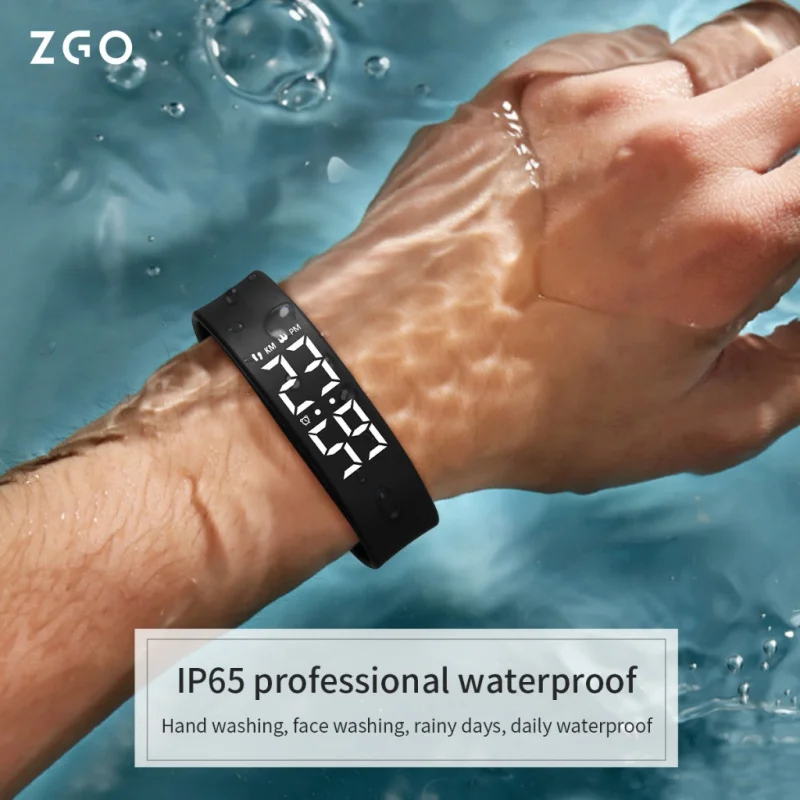 ZGO Multifunctional Watch For Men Boys Girls Sports IP65 Waterproof Pedometer Chronograph Alarm Clock 663X
