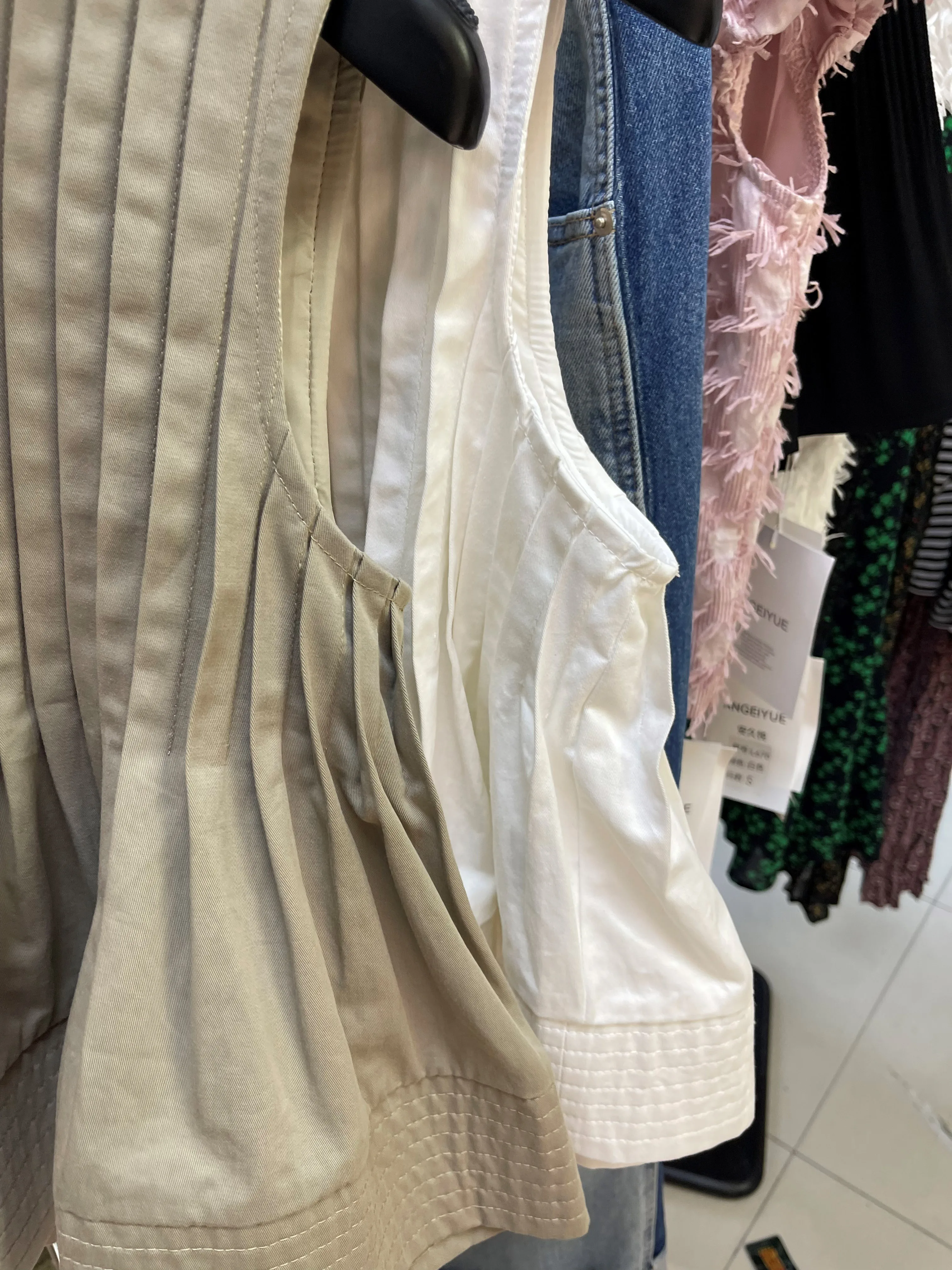 2023 Summer New Design Sense Niche Sweet Solid Color Blouse Pleated Sleeveless Doll Shirt Ladies Loose Tops Blusas Mujer