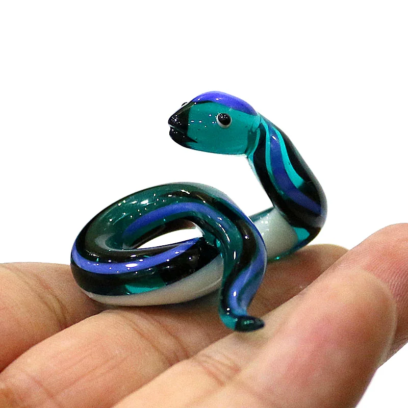 Szklane ozdoby węża murano Słodkie miniaturowe figurki zodiaku do domu na biurko do salonu sypialnia dekoracja kolekcja świątecznych świątecznych noworocznych prezentów dla dzieci