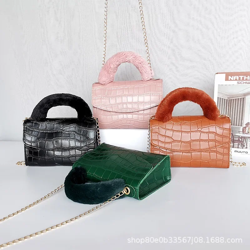 Korean version plush handbag 2024women handbag small bag women stone pattern small square bag