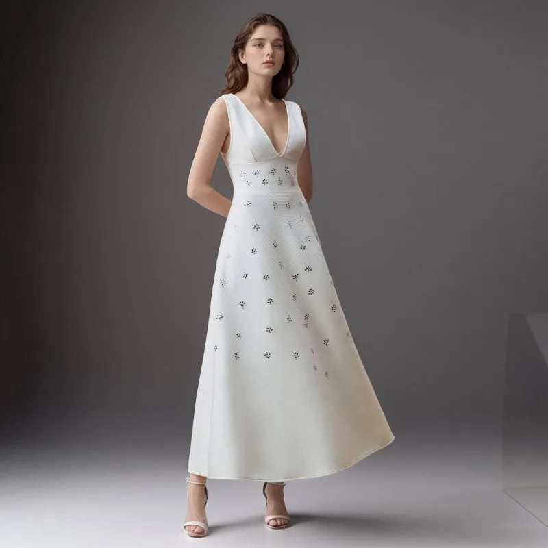 

2026 Fashion White Woman Deep Elegant Dress Long Dress