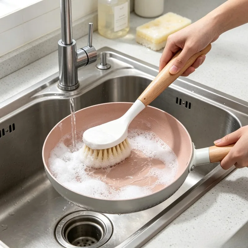 Long Wooden Handle Pot Brush Household Kitchen Cleaning Brush Soft Bristles Dishwashing Brush Labor-saving Cookware Cleaner