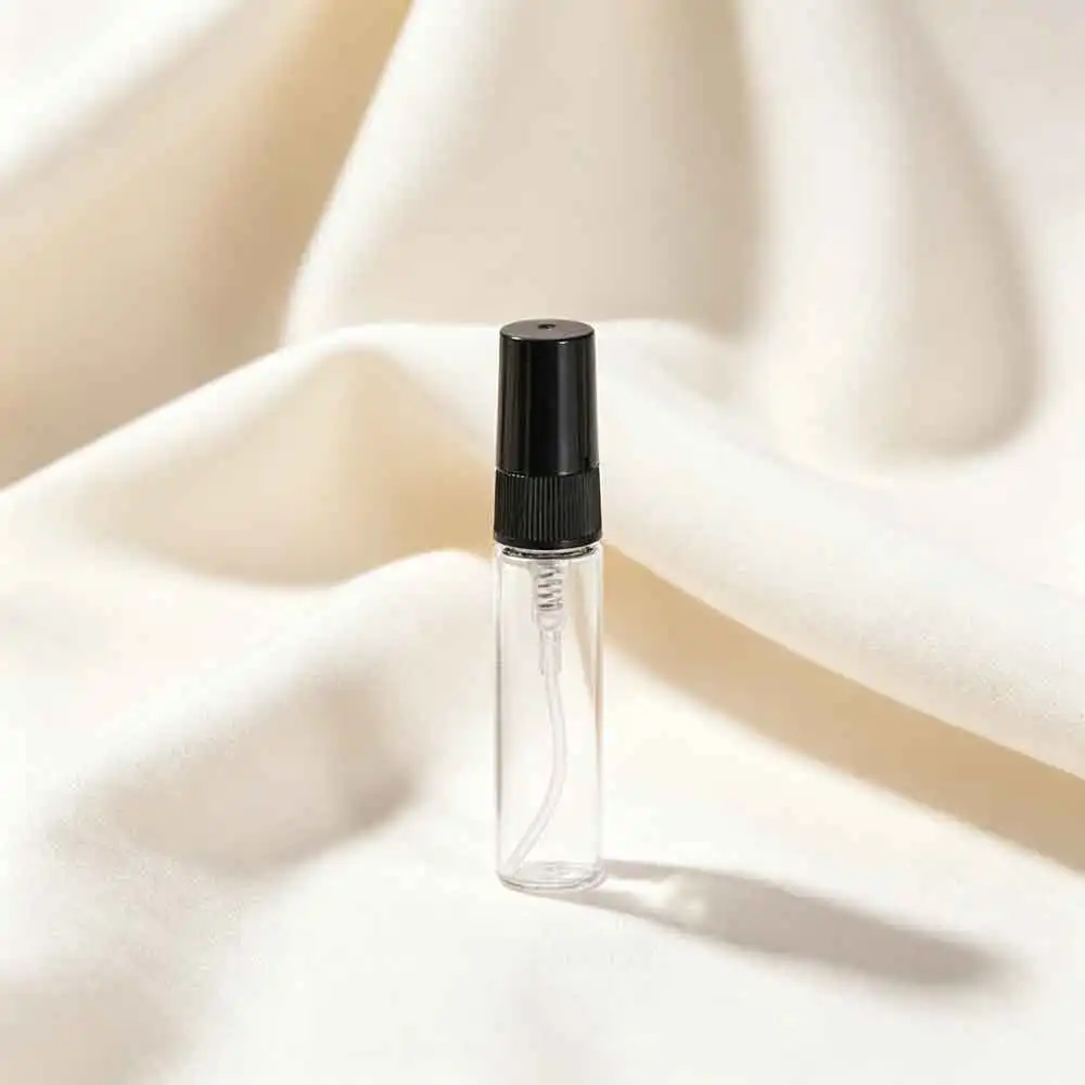 vvocci 2 Funnels, 2 Droppers Mini 20pcsPerfume Spray Glass 4 Accessories 5ml Bottles with 20 Spray Bottles