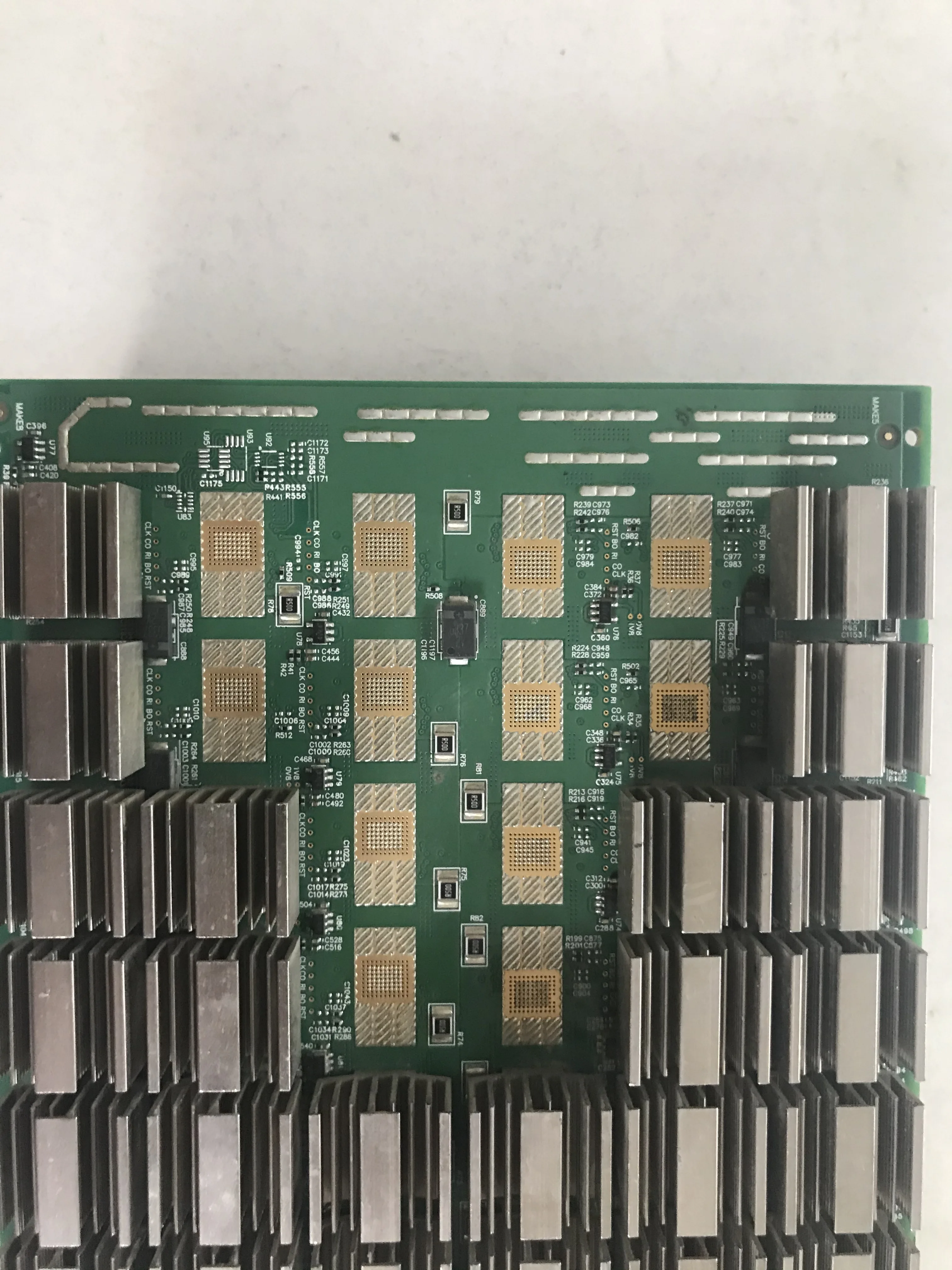 مستعمل Antminer s9 s9i hashrate board 3.5 TH/s SHA256 14nm Asic Miner Btc يمكن تثبيت انخفاض استهلاك الطاقة S9 14T