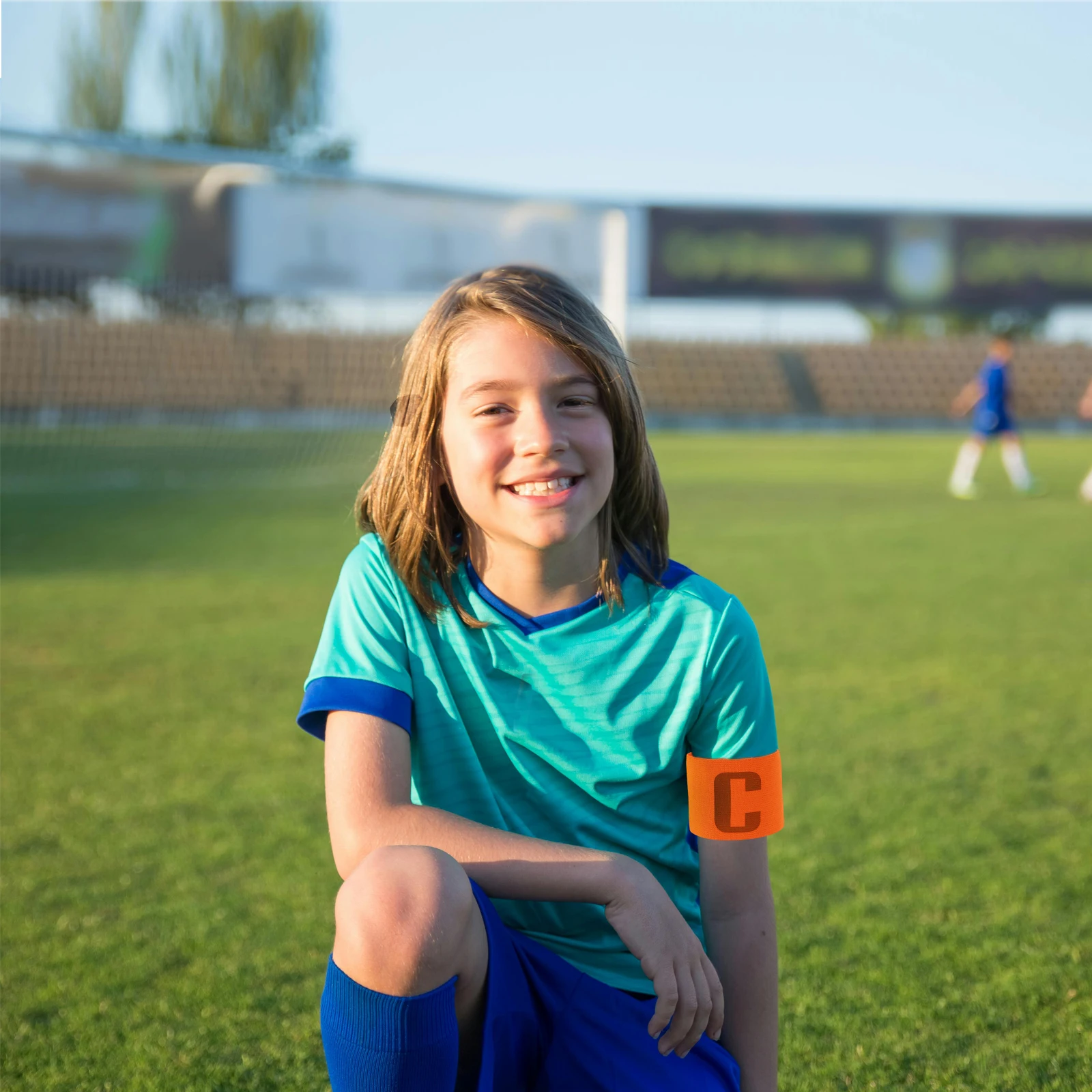 4 قطعة شارة كابتن كرة القدم فريق كرة القدم علامة الفرقة مقاومة للاهتراء شارات رياضية متينة لكرة السلة والبيسبول والهوكي