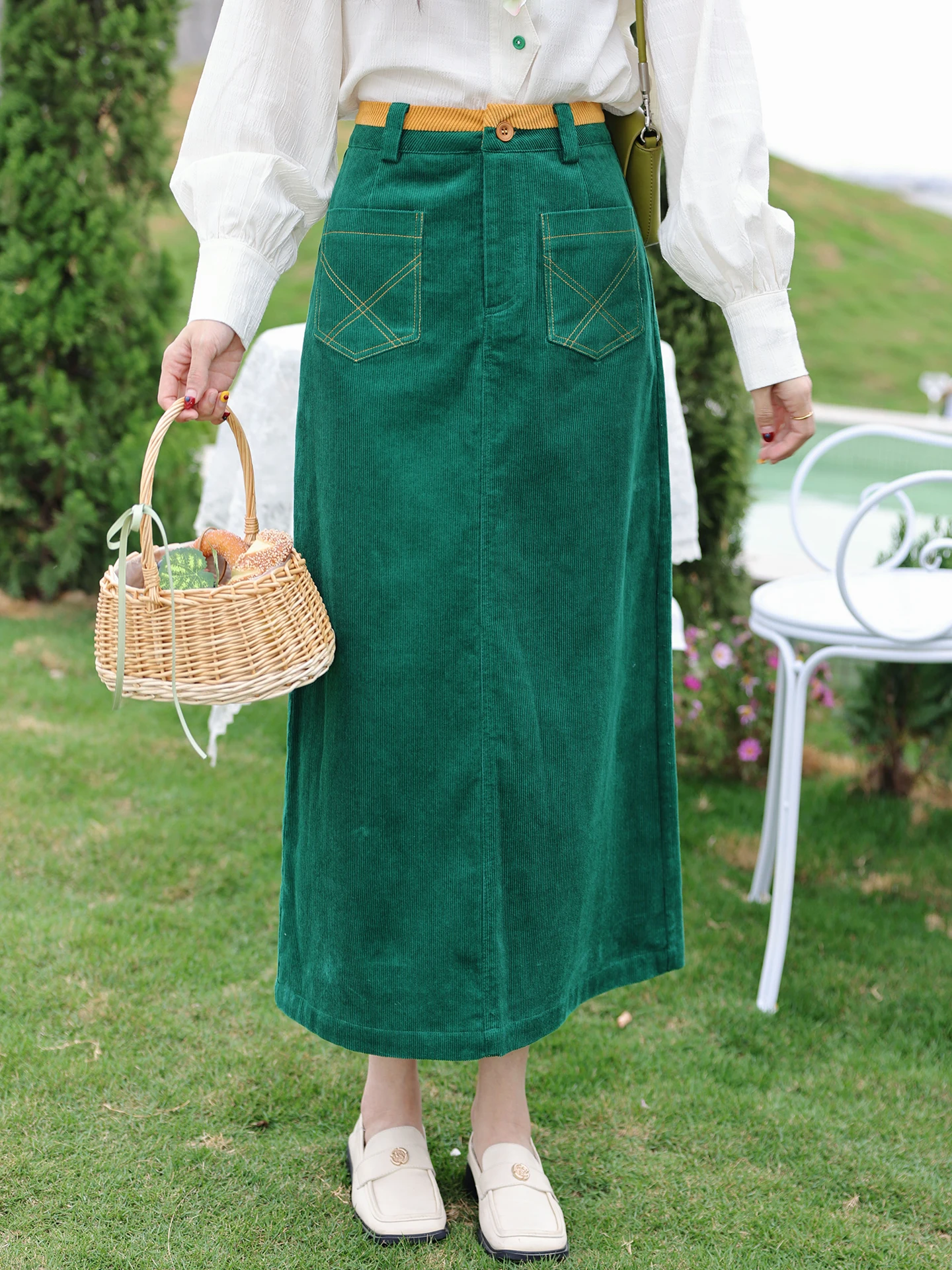 

Юбка-трапеция из вельвета с высокой талией и разрезом для женщин, весна 2026, новая коллекция Sle Cheneng Guoyu Huiyong, удлиненная