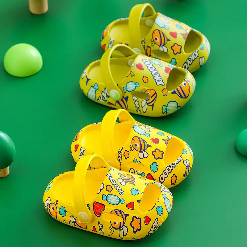 Petites sandales d'équation coordonnantes pour enfants, sabots d'évitement de collision, pantoufles d'intérieur pour enfants, chaussures pour bébés filles et garçons, été