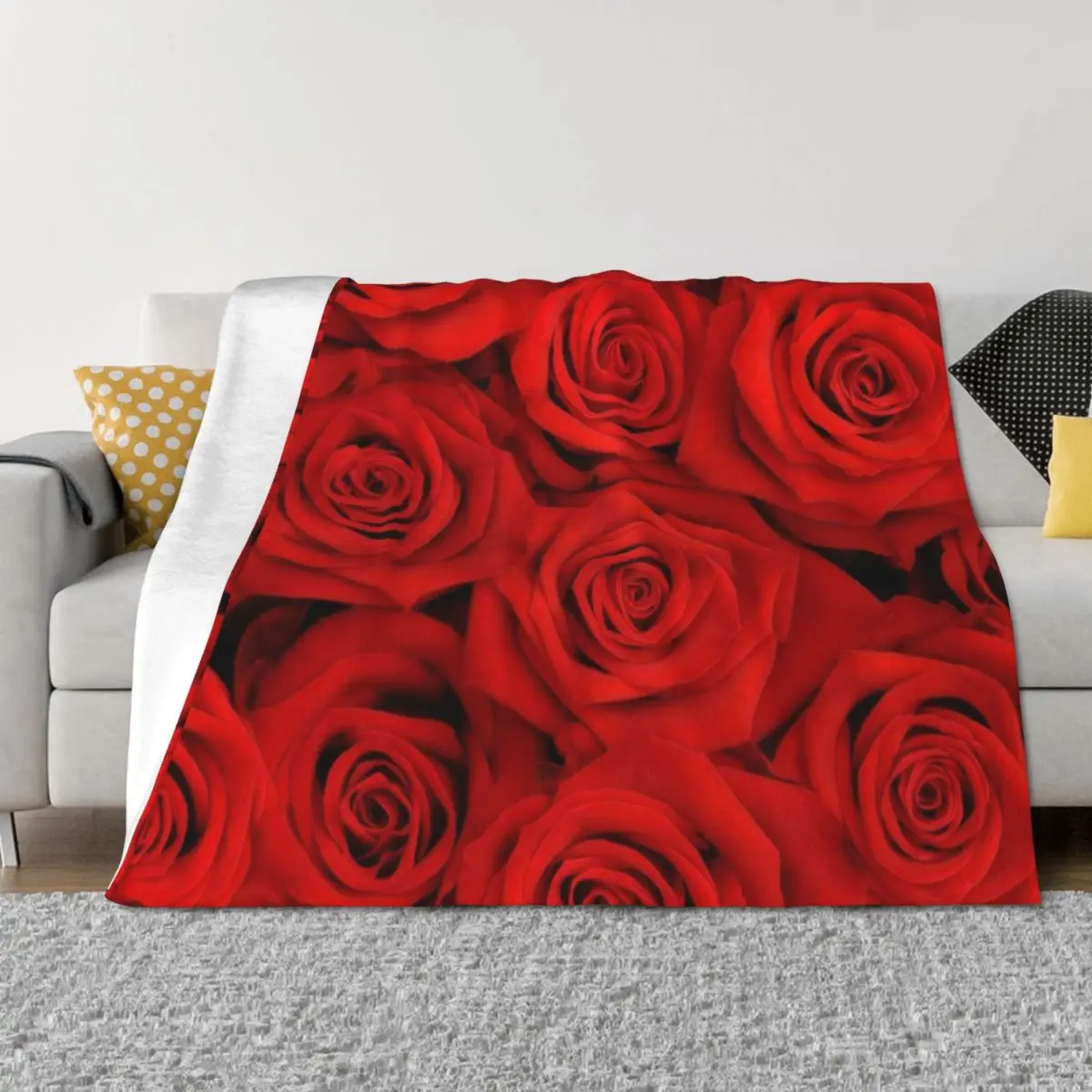 

Red Spectacular Roses Throw Blanket Quilt for babies For Decorative Sofa Blankets