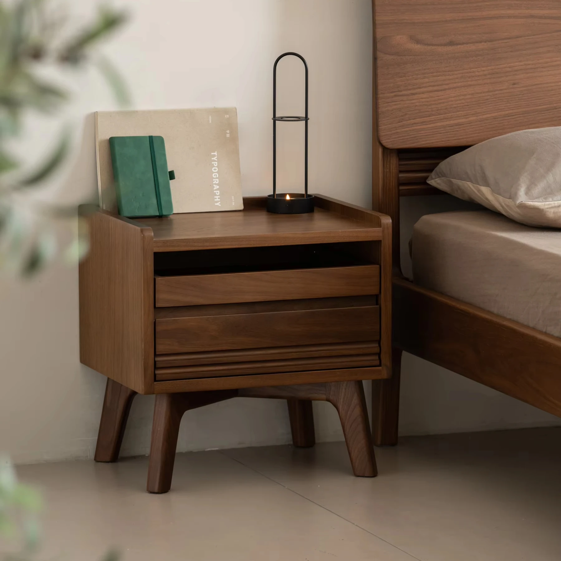 

XUXIE Antiqued Creative Bedside Table Vintage Full Solid Wood Cabinet for Bedroom Living Room Luxe Home Furniture Apartments