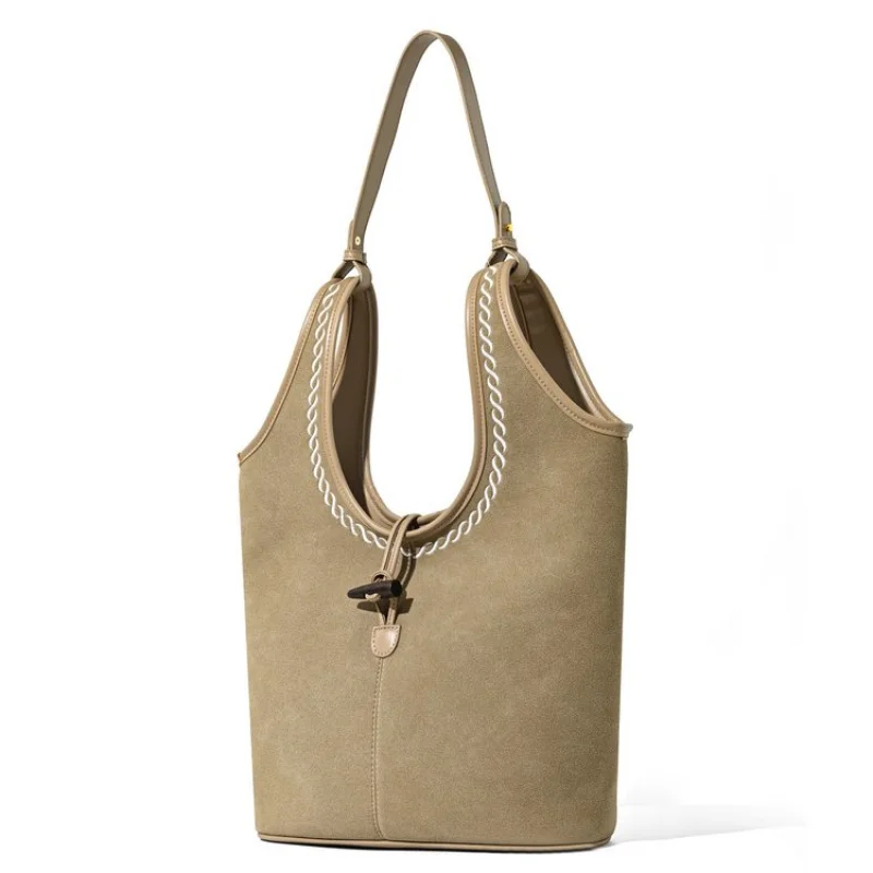 

Women's Crossbody-Bag Made Of Premium Leather Boasting Trendy High-End Paris Daily Look​