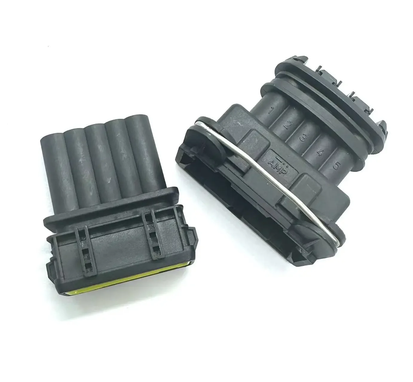 

XG7053A-3.5-11 Motorcycle Headlamp Main Socket Headlamp Plug 752S Lions 250 502C Jinpeng TRK502 Hurricane Benali