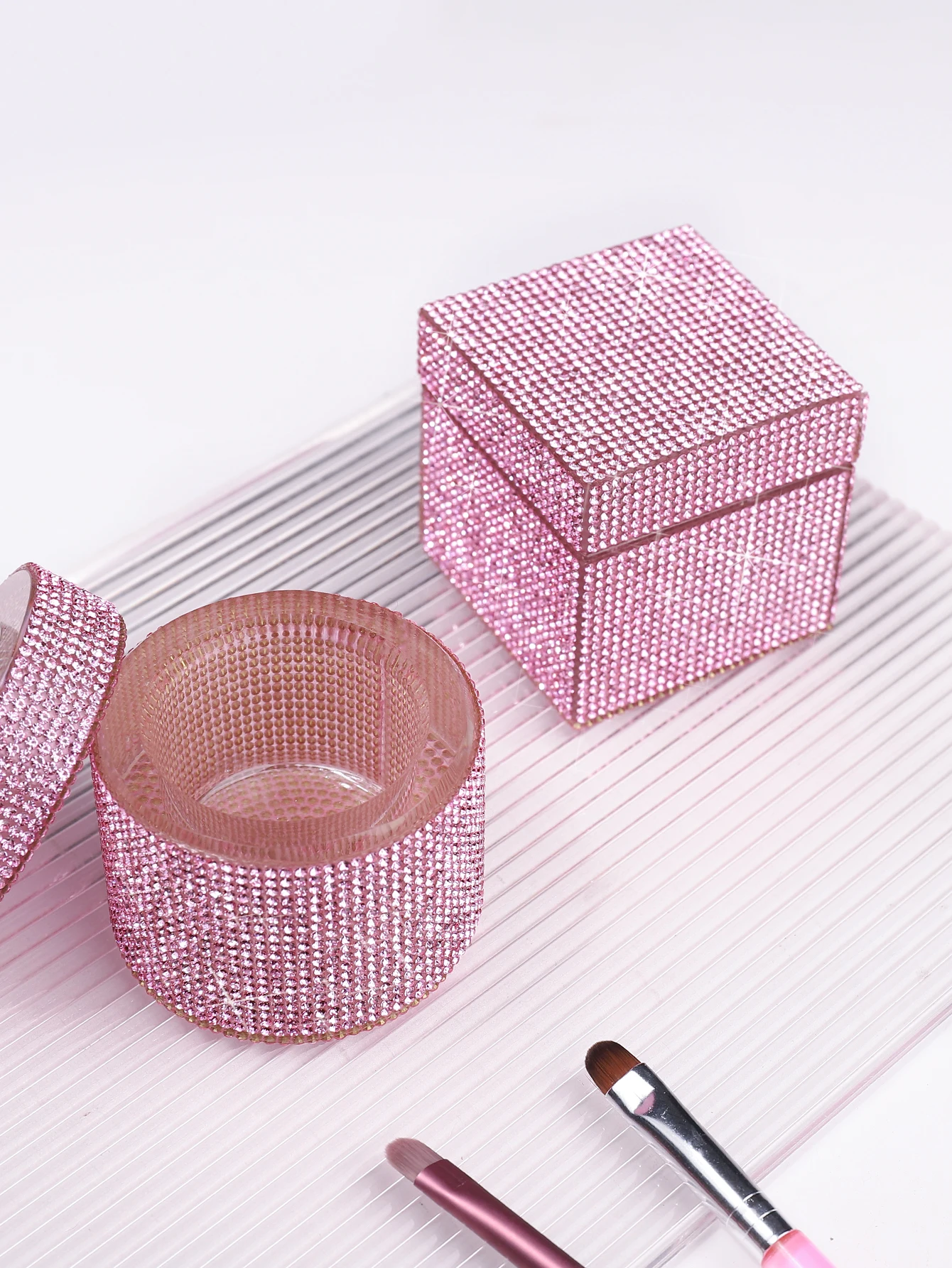 1pcs Pink Rhinestone Diamond Nail Art Pen Cleaning Cup Bling Luxury Manicure Tools Organizer Box for Nail Salon