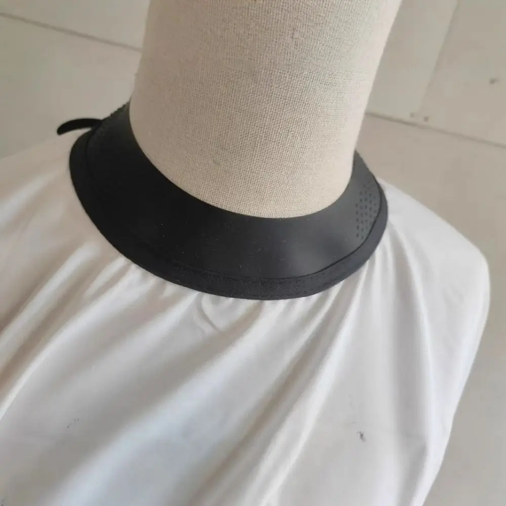 

Waterproof Silicone Neckline Gown Silicone Collar Anti-Static Collar Barbershop Cape Adjustable Buckle Black White