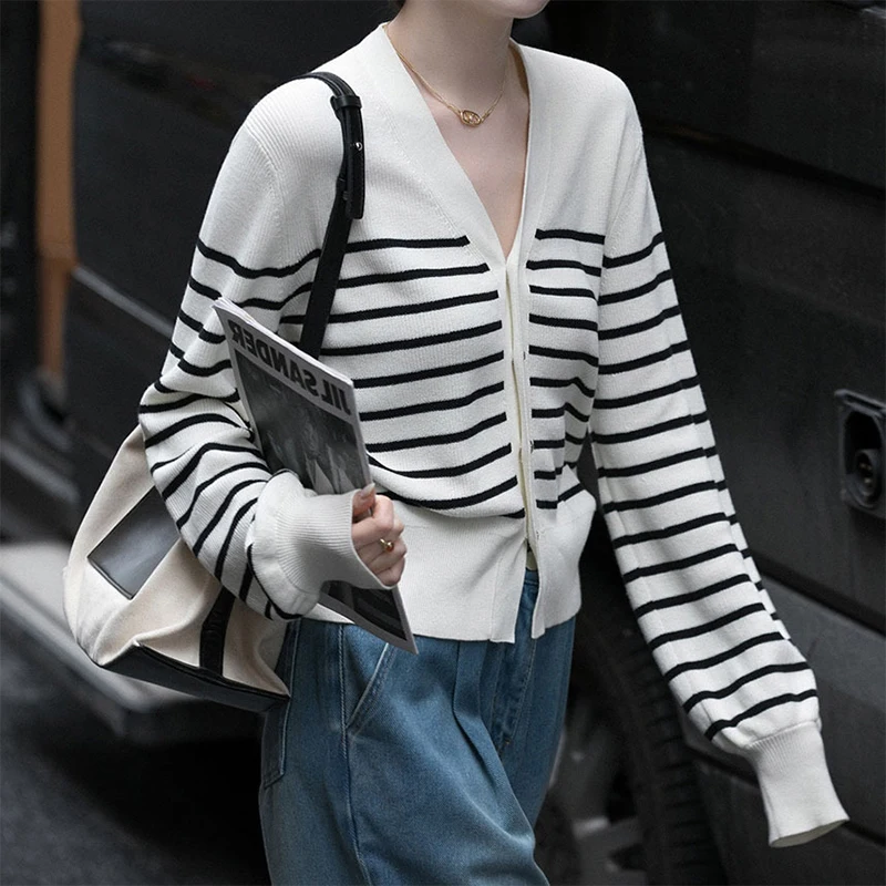 V-Neck Striped Knitted Cardigan Women Spring Autumn Simple Long Sleeve Single Breasted Short Knit Sweater Outerwear