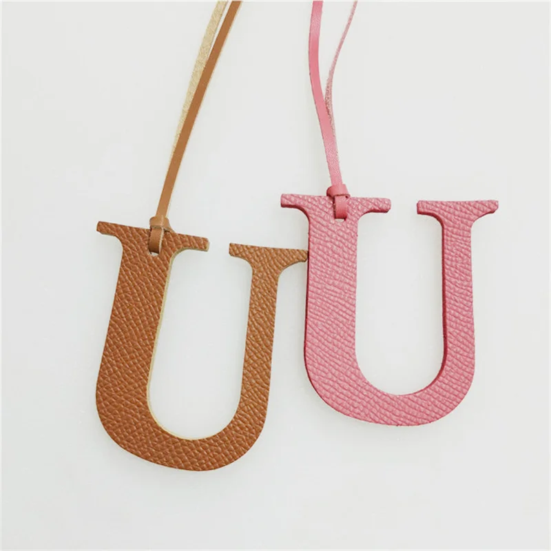 English Letter Q R S T U Alphabet Cowhide Pu Leather Name Initial Capital Keychain Pendant Ladies Women Bag Accessories Charm