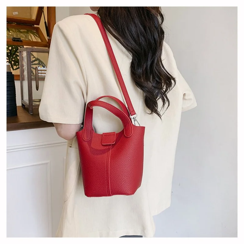 

Deluxe Women's Shoulder Bag Made Of Jasmine-Patterned Leather Featuring Trendy Amsterdam Casual Lightweight Daily Style