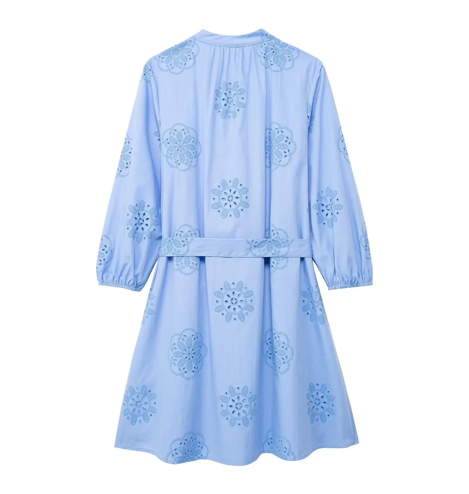 فستان نسائي طويل الأكمام على طراز الشاطئ لعام 2024 فستان نسائي سادة أزرق على شكل حرف v مطرز بحزام برباط مفرغ فستان قصير للعطلات #3