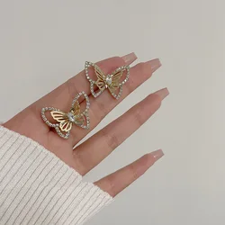 Luxury Fairy Grunge Butterfly Pearl Stud  Earrings For Women's  2024 Fashion Statement Golden Punk Charm Earrings Party Jewelry