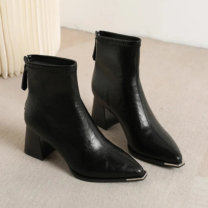 Botas cortas con punta puntiaguda para mujer, Otoño Invierno, tacón alto, tacón grueso, diseño delgado, estilo Retro, plantilla EVA, bota de microfibra, tubo Rubbe