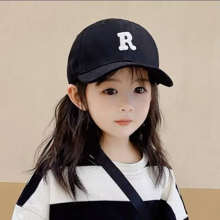 Children\'s R letters baseball cap spring and fall baby duck tongue cap tide boys and girls spring and summer leisure sunscreen