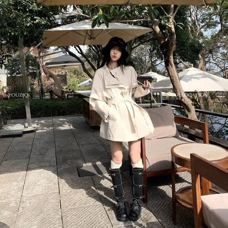 Long Student-style British Trench Coats for Girls Are Trendy for Short People High-end Suit Jackets Are in Vogue. Spring Autumn