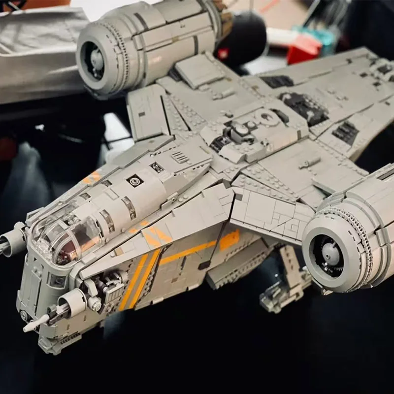 Thumbnail 4 - #51 Toy Spaceships Comparison Guide