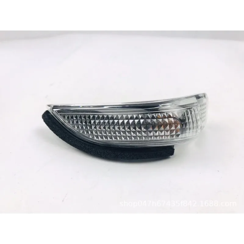 For Toyota Yaris Vitz III Hatchback XP13 For Camry Saloon XV50 Rearview Mirror Turn Light Housing 81731-0D080 Side Marker Light