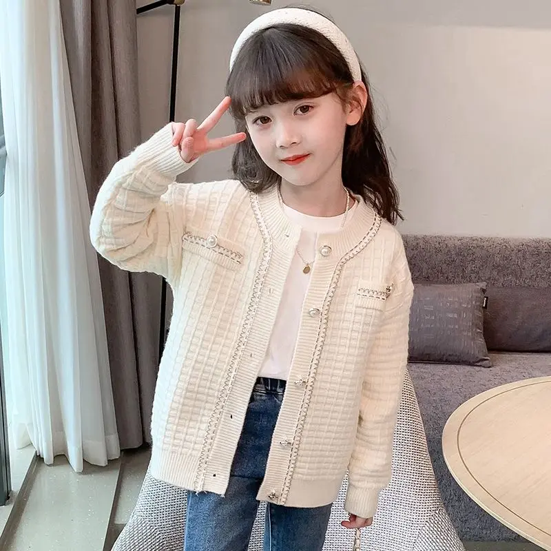 

2025Новый кардиган на одной пуговице для девочек в корейском стиле, свитер на осень-зиму, трикотаж для подростков, стильный детский уютный вязаный свитер