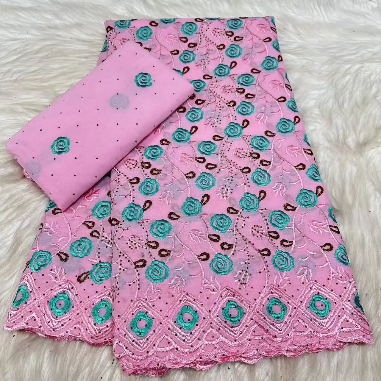 nouveau-tissu-en-dentelle-de-coton-africain-de-haute-qualite-2026-en-suisse-dentelle-voile-suisse-nigeriane-pour-robes-feminines-matiere-a-coudre