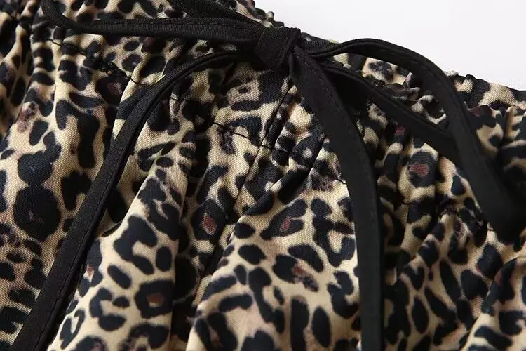 PB&ZA Pantalones cortos con estampado de leopardo y cordón en la cintura elástica para mujer para un aspecto moderno y cómodo de verano